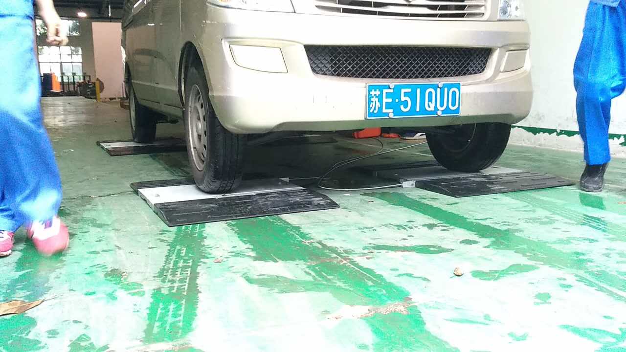 移動(dòng)式超限汽車(chē)檢測(cè)秤